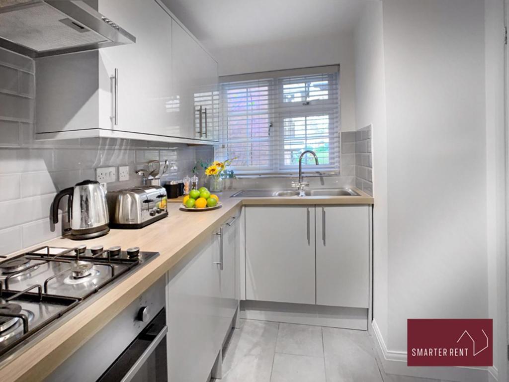 דירות Wokingham - 2 Bed Modern House - Parking מראה חיצוני תמונה